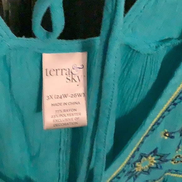 #41 Terra & Sky Tops Bundle Size 3X - Picture 2 of 7
